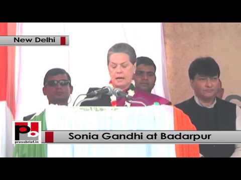 Delhi polls- Sonia Gandhi lashes out at BJP, AAP at Congress election rally
