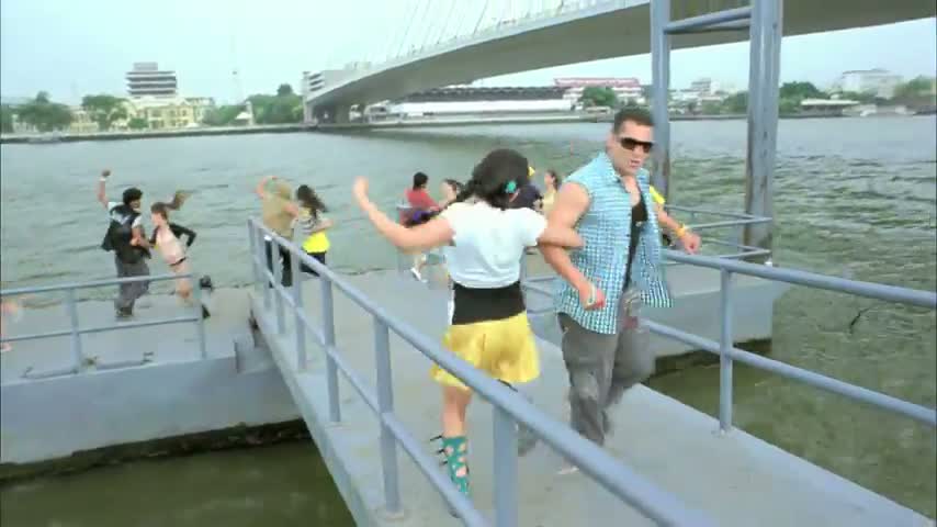 Dhinka chika remix - (video song) Ready Ft. Salman khan