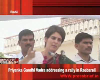 Priyanka Gandhi Vadra addressing a rally in Raebareli_Rahi_27 April 09