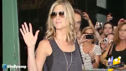 Jennifer Aniston Pregnant With First Child
