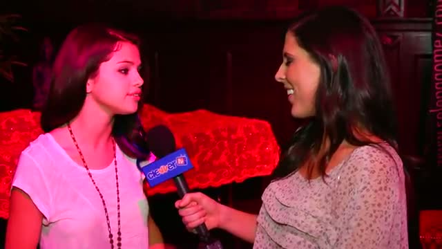 Selena Gomez Talks South America Tour and Spring Breakers Movie - Unicef Acoustic Concert Interview