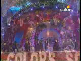 Colors Screen Awards - Shahid grooves to Mausam songs