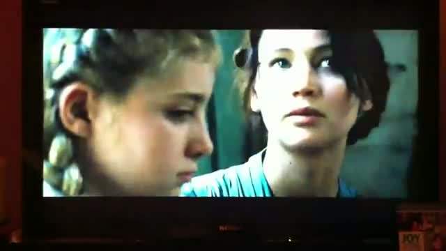 Hunger Games Tv Spot FULL VERSION - Safe and Sound