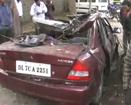 Speed kills three youths in Delhi