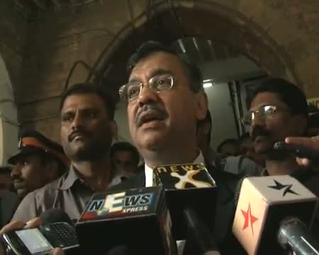 Pak panel's Mumbai visit turns sour