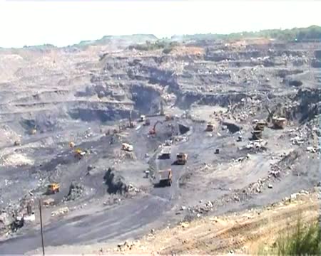 CAG estimated Rs 10 7 lakh crore loss in coal allocation