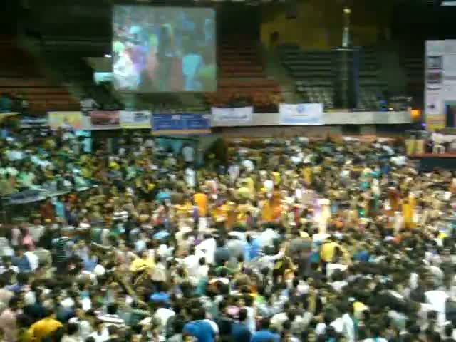 Navartri Members Garba Dance in Surat (Indoor Stadium)