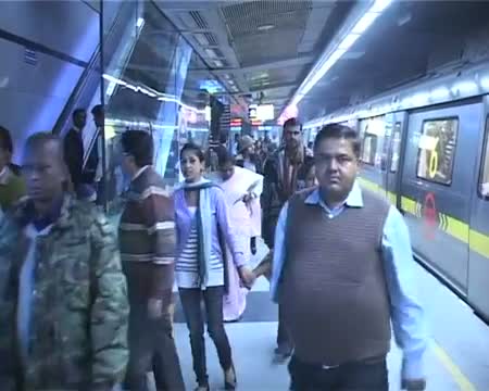 Delhi Metro falters again