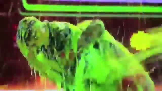 Justin Bieber Gets Slimed At The 2012 Kids' Choice Awards [HD]