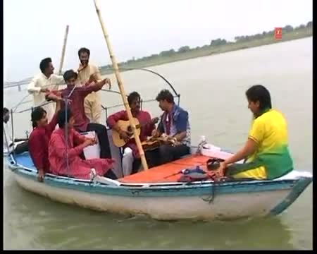 Chat Deni Maar Deli BY Manoj Tiwari Mridul FROM THE ALBUM Uparwali Ke Chakkar Mein (Bhojpuri Hit Video Songs)