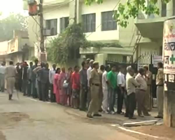 Polling for MCD election begins