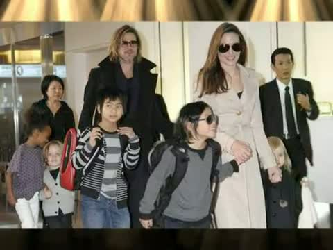 Angelina Jolie In Tears When Brad Pitt Proposed video