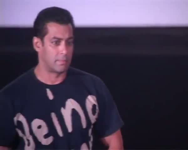 Salman still keen on Partner 2
