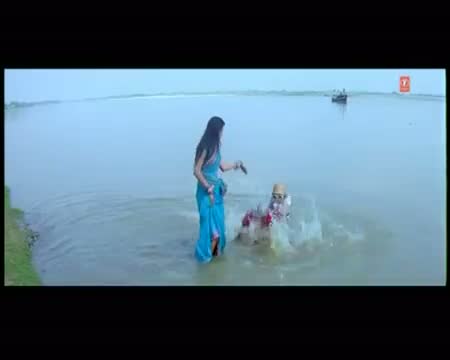 Akhiya Rehriya Bajra Jonhariya (Full Bhojpuri Video Song) Nirahu Anadi