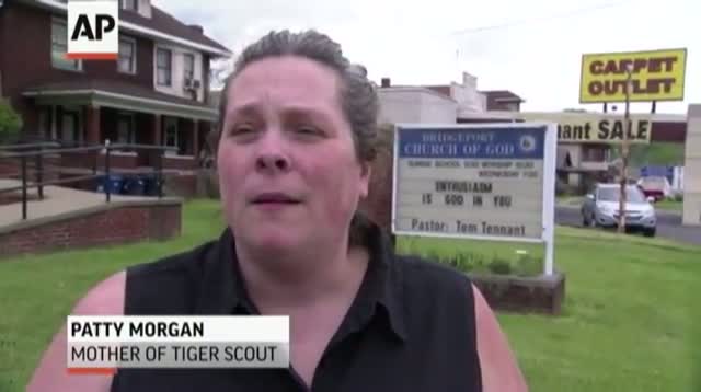 Lesbian Scout Leader Fights for Reinstatement
