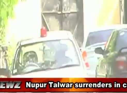 Nupur Talwar surrenders before CBI court