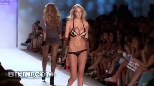 Kate Upton Perfection In Slow Motion