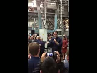 Scott Walker pumps up workers at Quad Graphics plant in Sus$ex, Wisconsin