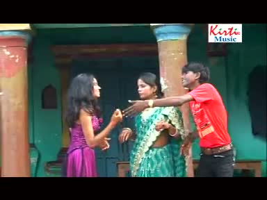 Karab Manmaani BY Parvesh Sharma (Bhojpuri New Romantic Video Song Of 2012) From Album Chikkan Gaal Bhayil Bawal