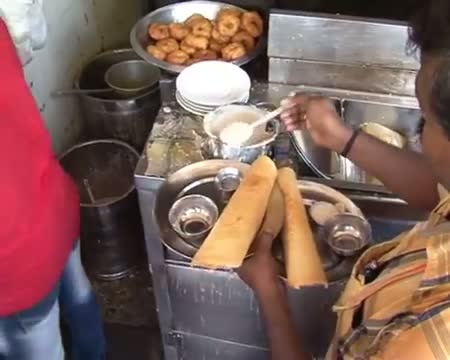 Dosa among ten food items you should eat before dying