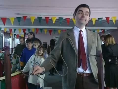 Mr Bean - Country fete games - Volksfest Spiele