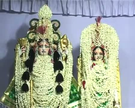 Haryali Teej Couples pray for son