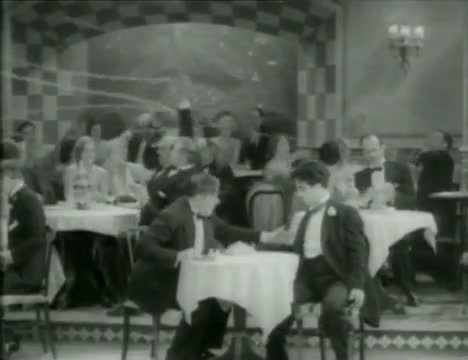 Charlie Chaplin Drunk - City Lights (High Quality)