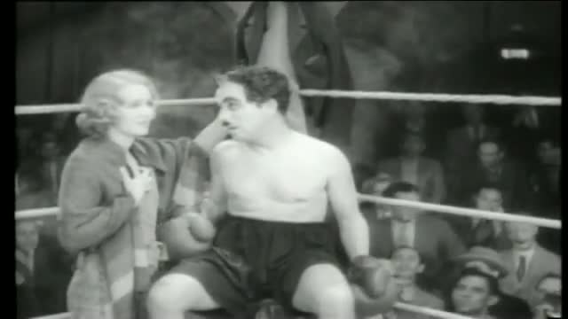Charlie Chaplin boxing - City Lights (High Definition)