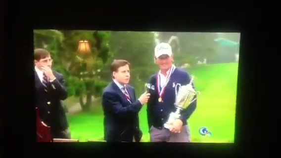 Crazy man does bird calls during PGA interview