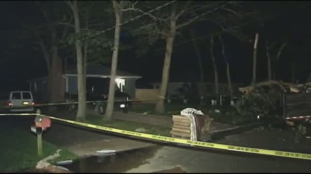 Small Plane Crashes on Long Island; 2 Dead