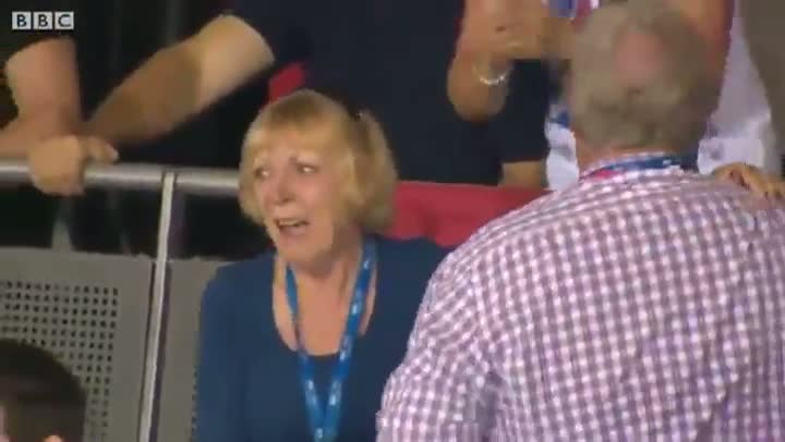 Chris Hoy's Mom Tries To Watch His Race