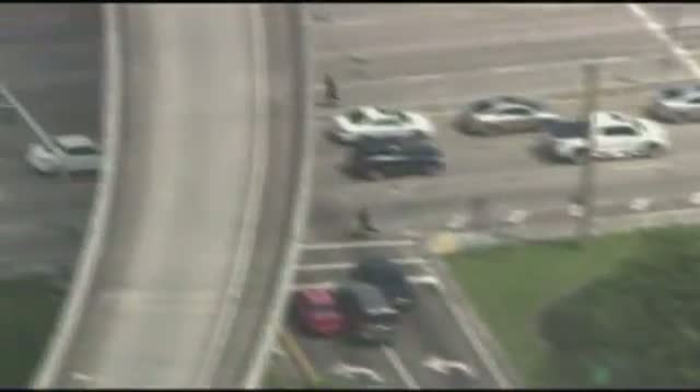 Raw Video - High Speed Police Chase in Miami