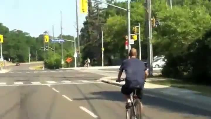 Drunk Bicycle Rider Wipes Out