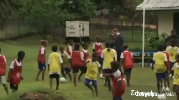 Prince William and Kate in 'much brighter mood' in Solomon Islands
