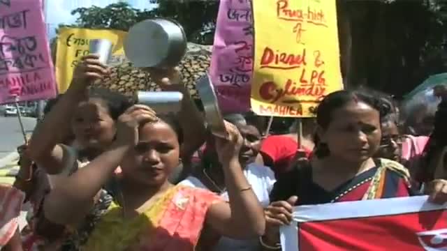 Assam Women protesters take to streets on LPG hike