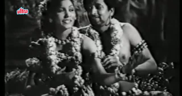 Chand Ko Dekh Ke Song - Jungal Ke Jawaher (1952) - Sulochana Kadam