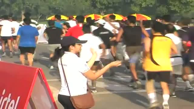 Delhi Half Marathon Delhiites run to spread cancer awareness