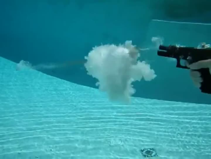 Glock 22 Underwater High Speed Video