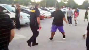 Thug Drops Cop And Runs Away!!