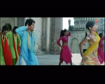 Cham Cham Chamkela - Full Bhojpuri Video Song - From the movie Nirahuaa No.1