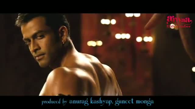 Man Hunt goes WAKDA - Aiyyaa 2012 - Rani Mukerji & Prithviraj Sukumaran