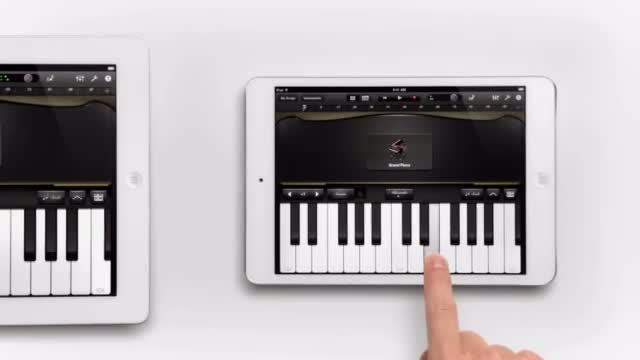 Apple - iPad mini - TV Ad - Piano