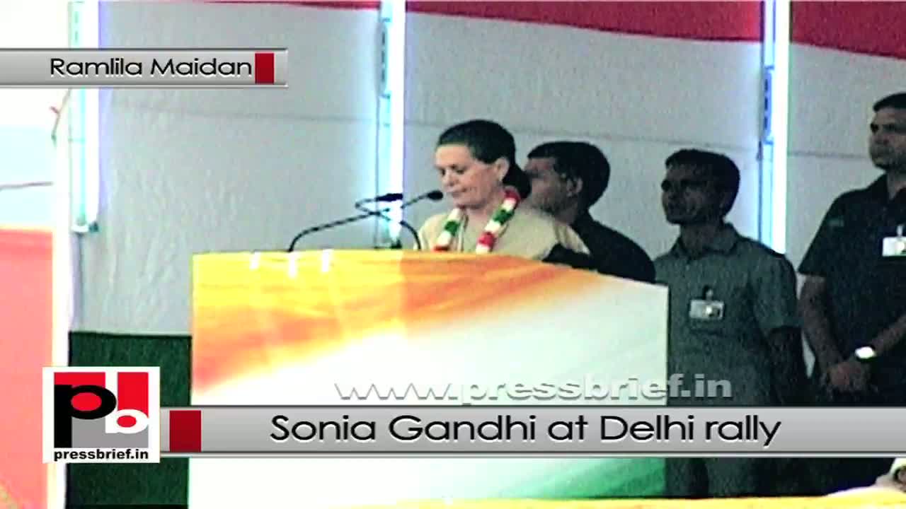 Sonia Gandhi in Delhi urges Congressmen to take forward the good works 