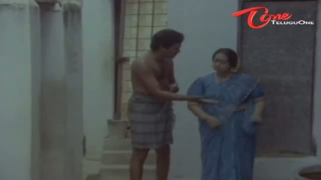 Telugu Comedy Scene From Edurinti Mogudu Pakkinti Pellam Movie - 60 Years Old Teenage girl Calls Rajendra Prasad As Bava - Telugu Cinema Videos
