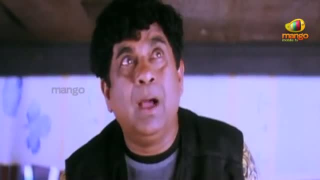 Mogudu Pellam O Dongodu Scenes - Brahmanandam trying to urinate in a bottle - Shriya Saran, Raja - Telugu Cinema Movies