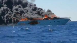 Yacht Catches Fire & Sinks