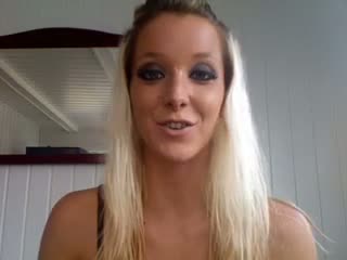How to trick people into thinking you're good looking - Jenna Marbles
