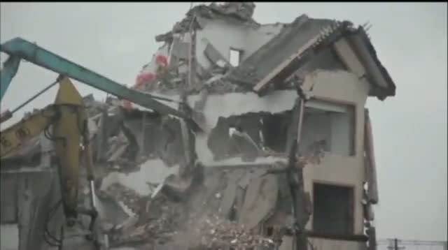 Raw_ Home in Chinese Road Demolished