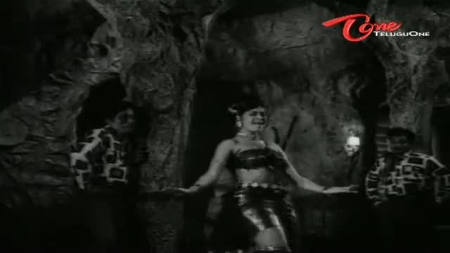 Takkari Donga Chakkani Chukka Songs - Killadi Mamayya - Krishna, Vijaya Nirmala - Telugu Cinema Movies