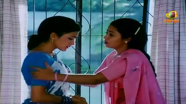 Captain Nagarjuna Movie Scenes - Kushboo goes to meet Nagarjuna in the hospital - Telugu Cinema Movies